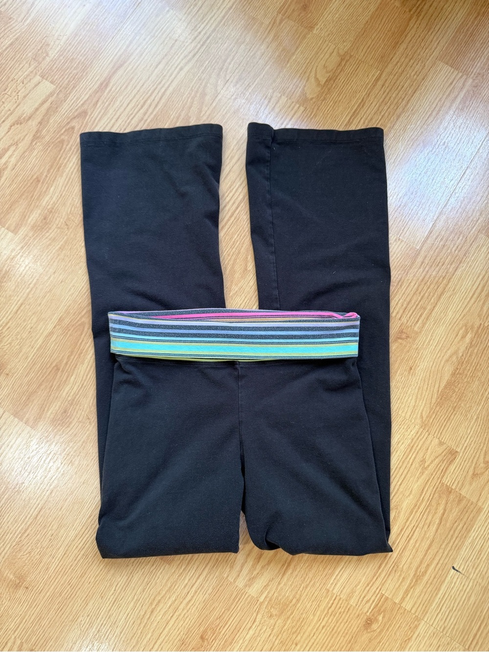 Victoria’s Secret 2013 Foldover Flare Yoga Pants S